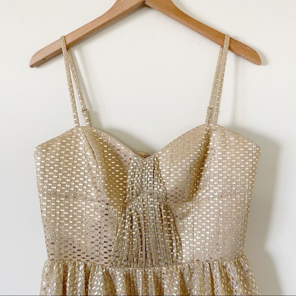Dress the Population Rachael Dress gold new with tag large - Picture 3 of 12